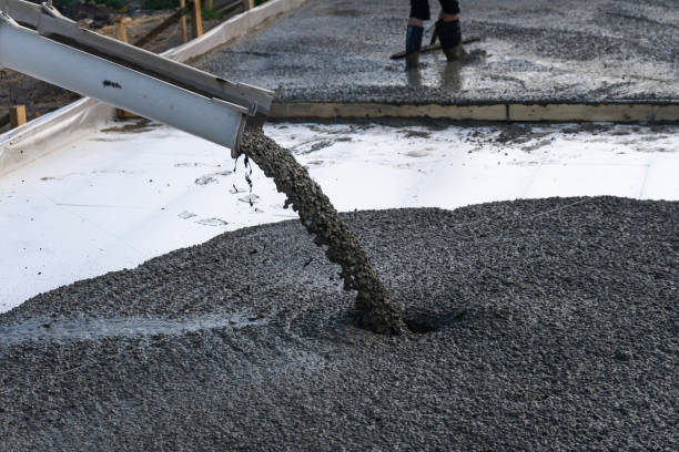 Best Driveway Concrete Repair  in Farmington, NM